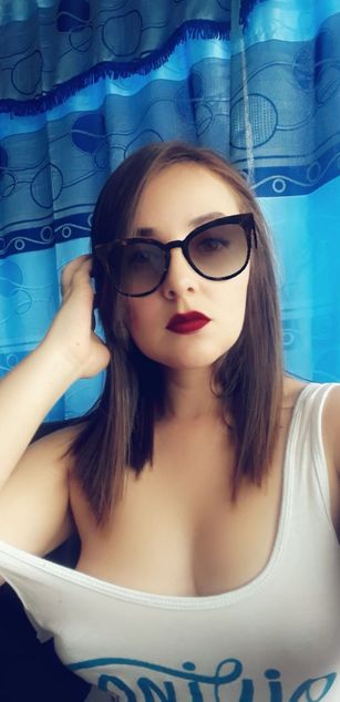 Model - Cassandra sexy