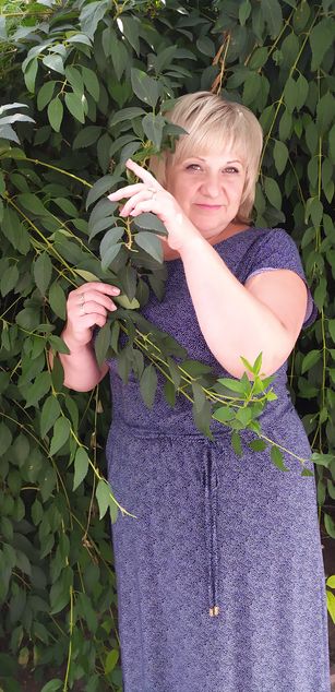 Model - Ksiuha Blonde