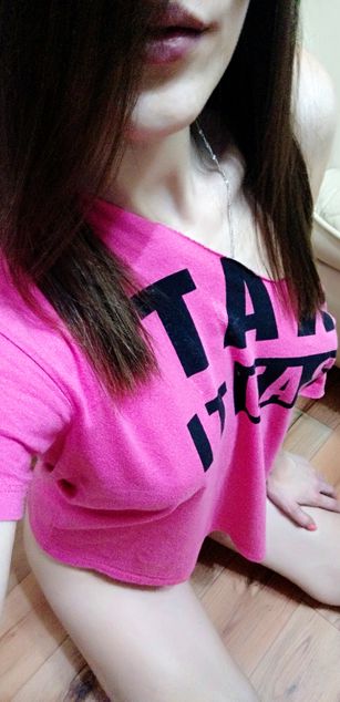 Model - Miss Kiss natural