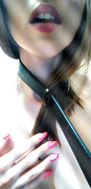 Model - Miss Kiss natural