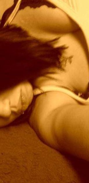 Model - Dalila Nicole sexy