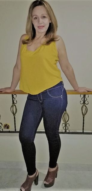 Model - Cristine Gomez sexy