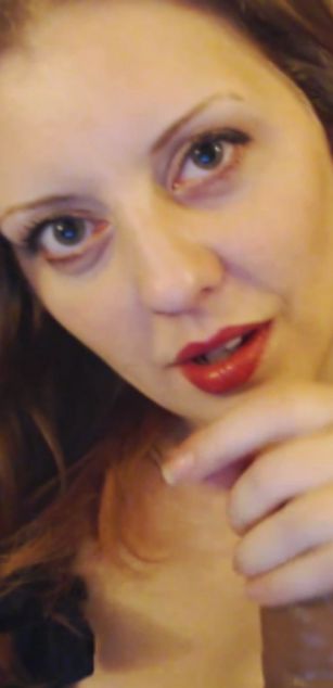 Model - Desire Sarandon dirtytalk