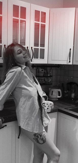 Model - Kimber Days sexy