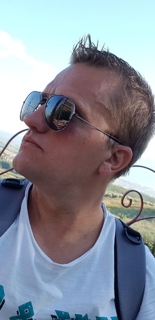 Model - Johny Blue european