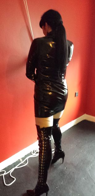 Model - Mistress Black dominatrix