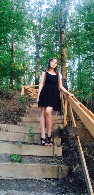 Model - Violetta Heartbreak blowjob