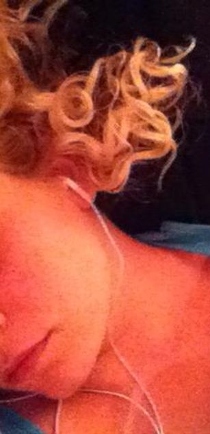 Model - Blondie & TheBeast 2