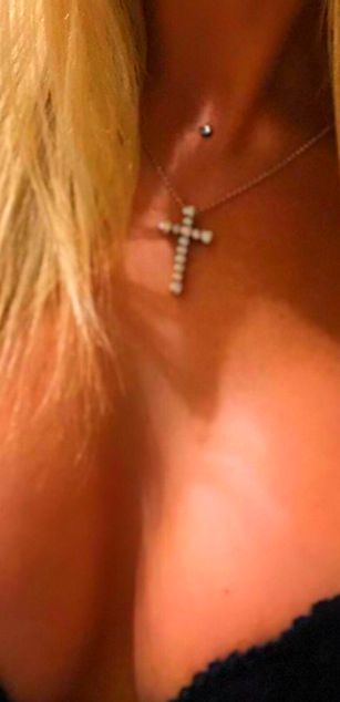 Model - BestBoobs tits