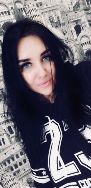 Model - Sonya-Dark bigtits