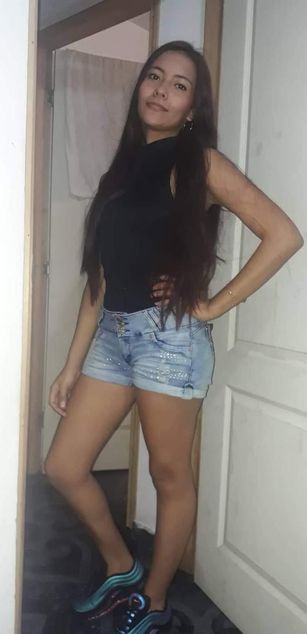 Model - Daniela Williamss feet