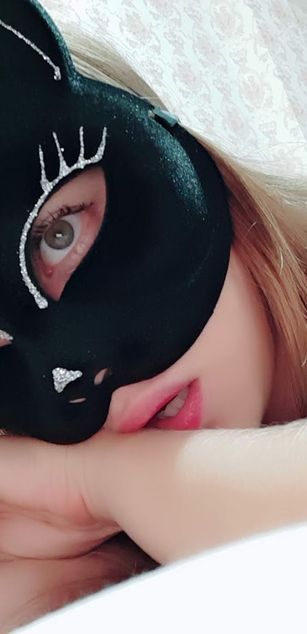 Model - GoldieAnna ass