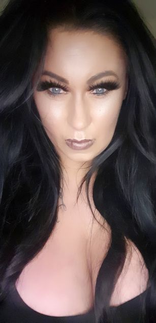 Model - Mistress Nikki femdom