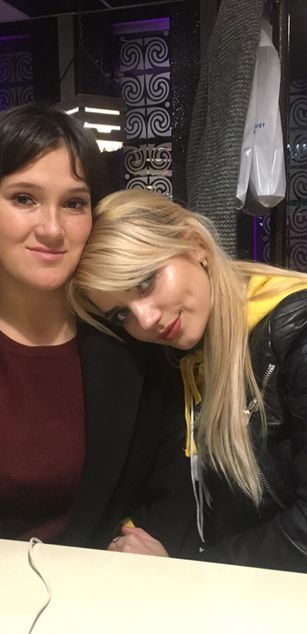 Model - Sasha and Vika Kiss toys