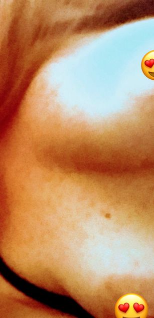 Model - REDHOTCHOCOLATE blowjob