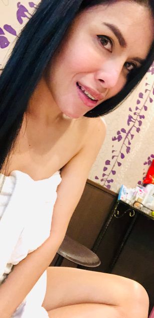 Model - MadocVentura striptease