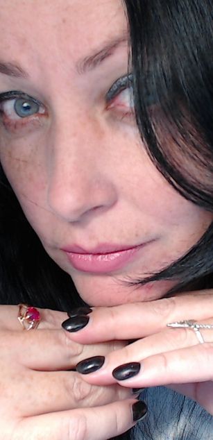 Model - BruneteBBW outfits