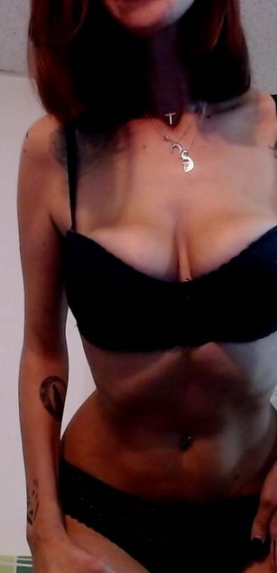 Model - Victoria Viky fetish