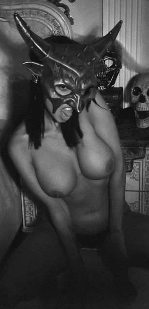 Model - m00nshine roleplay