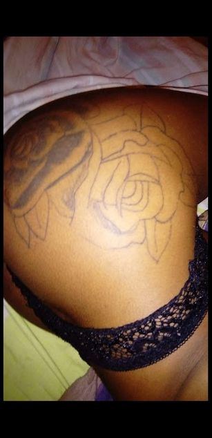 Model - SquirtQueenSU bigboobs