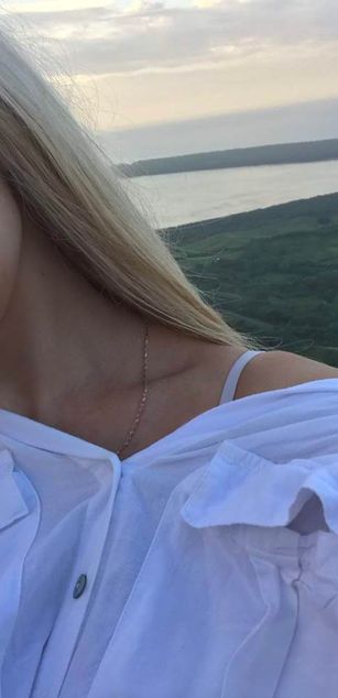 Model - AppleBrandy striptease