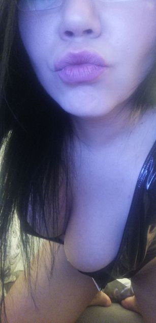 Model - Giselle bigtits