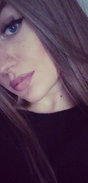 Model - blackopium milf