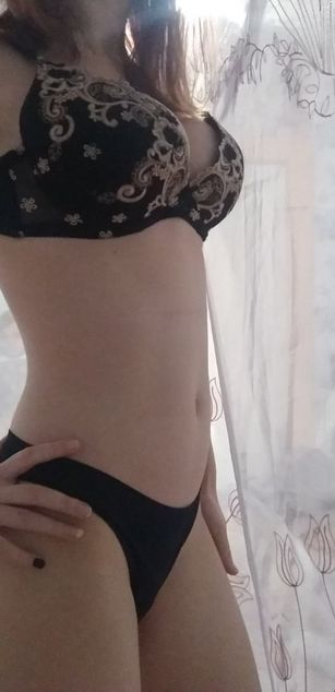 Model - Tits-and-sex blowjob