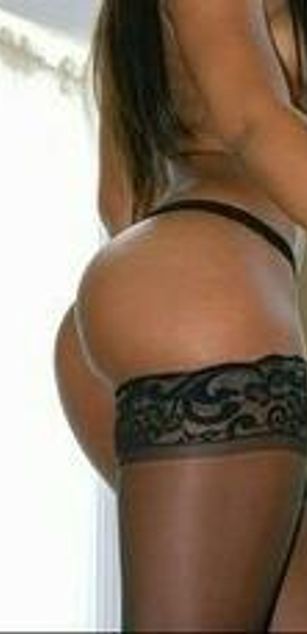 Model - Chocbustyboobsx friendly