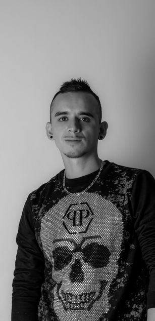 Model - LujuriousDuo ass