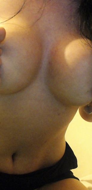 Model - Giselle bigtits