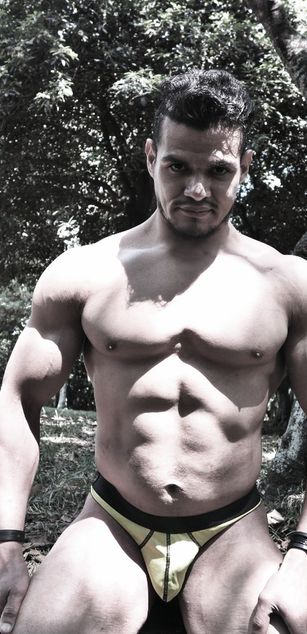 Model - Luigi Veilob bigass