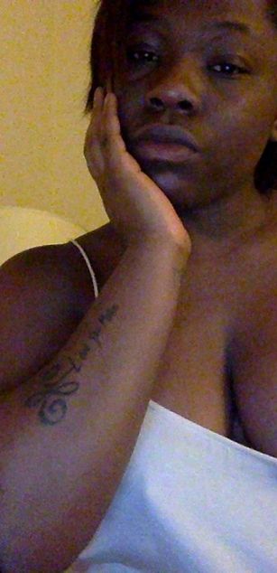 Model - Vannybby tattoos