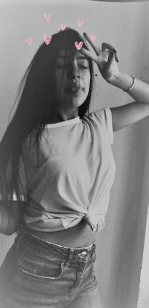 Model - Charlotte Fox girl