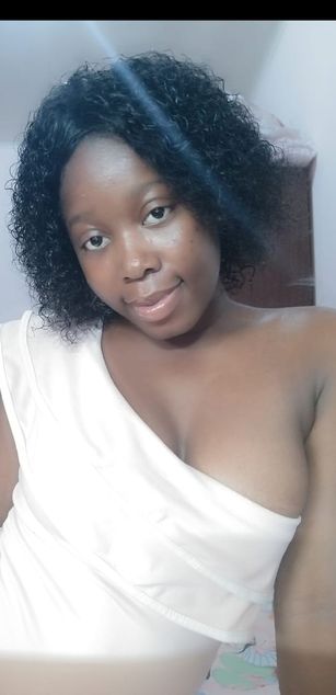 Model - Sweet Cherry BOOTY