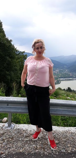 Model - Milfy Sophie dirtytalk