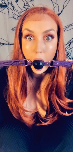 Model - Billie Bee roleplay