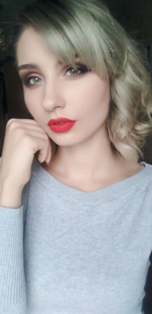 Model - BonnieOCherry striptease