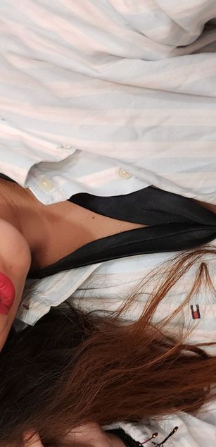 Model - Elizabeth Rose ass