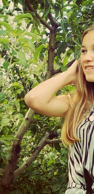 Model - Sweet Tania 2