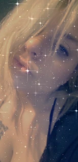 Model - Mandi Cane sexy