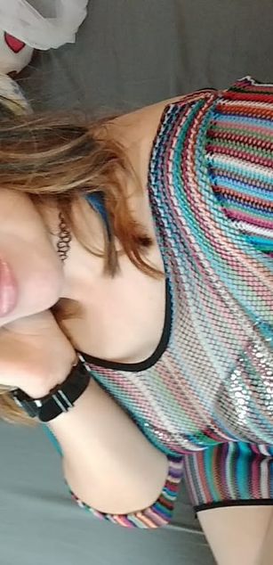 Model - Danna Sense sexy