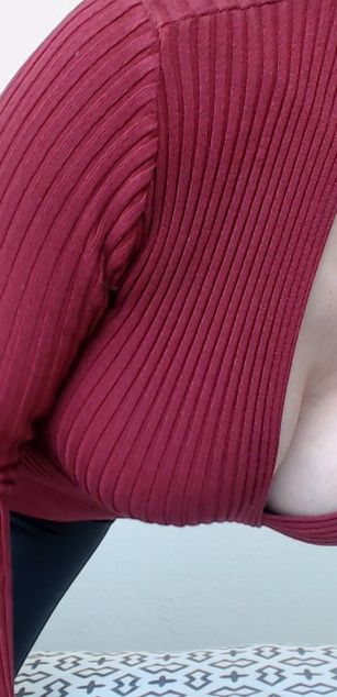 Model - Nisturiale camgirl