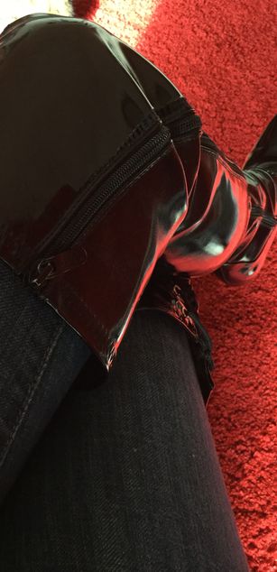 Model - Mistress Black dominatrix