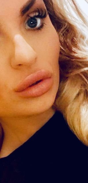 Model - TaylorTease boobs