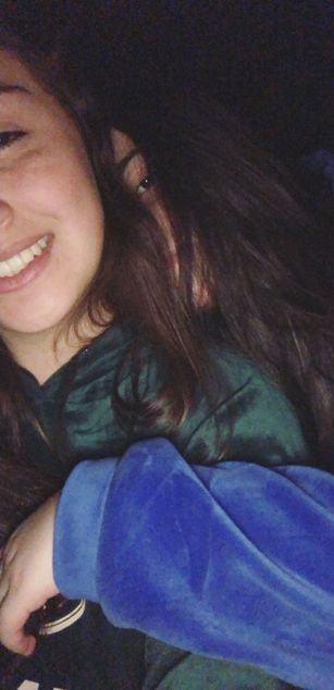 Model - Clark and Lexa kiss