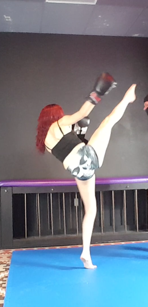 Model - SexiRavenRae fetish