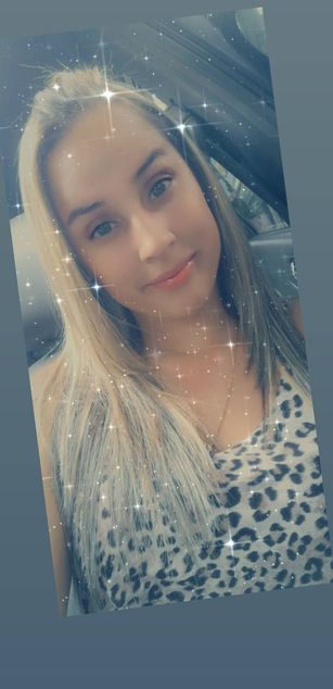 Model - AHotAss4U ass