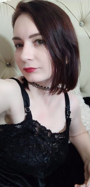 Model - SweetAsss toys