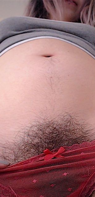 Model - IvyBerry fetish